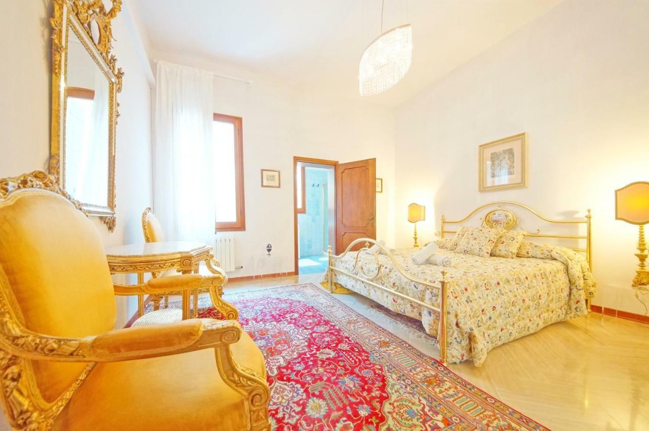 Dolcevita N 250 Venecia